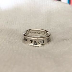 Authentic Tiffany & Co. 1837 Ring